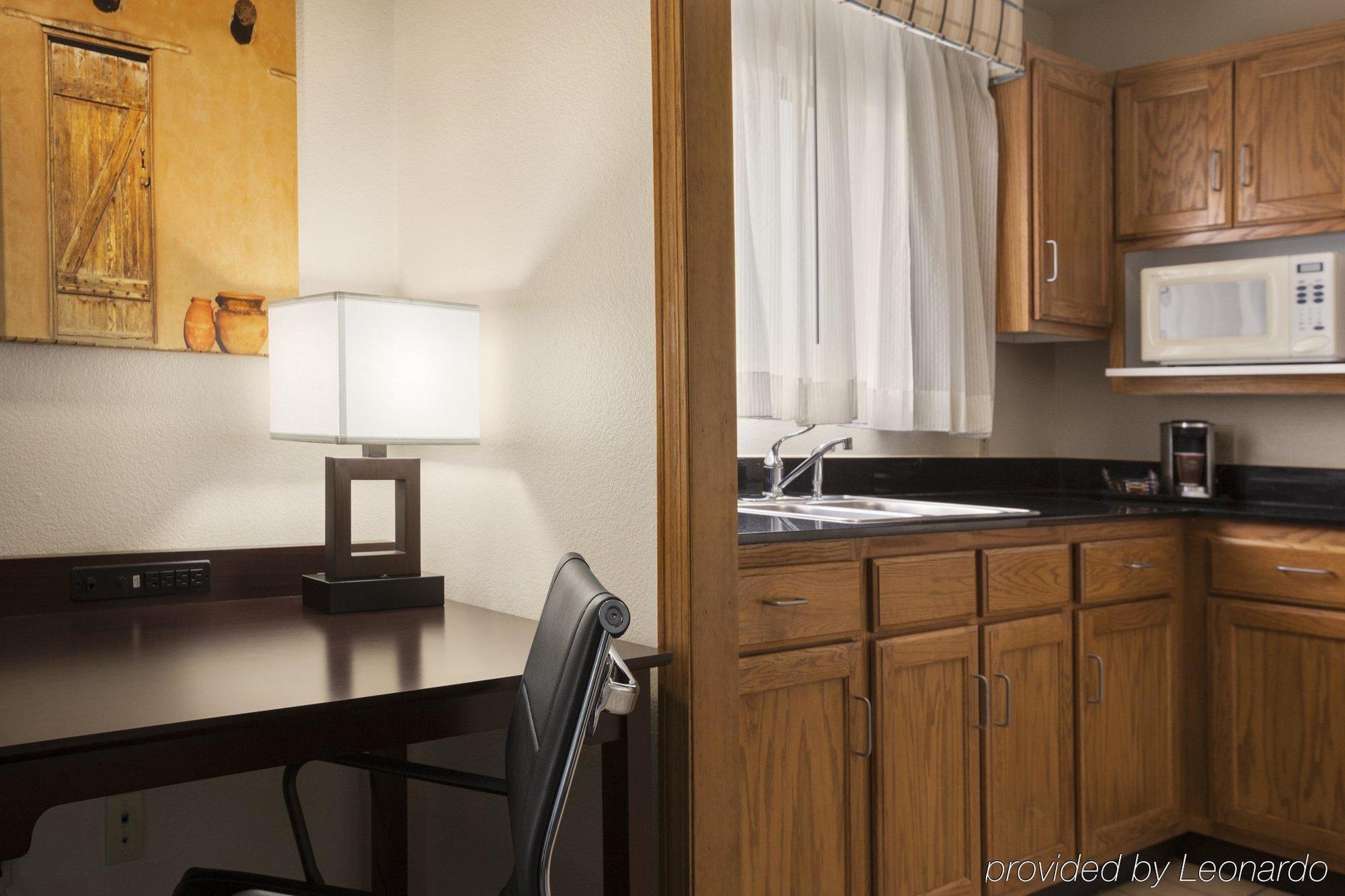 Country Inn & Suites By Radisson, Lubbock, Tx エクステリア 写真